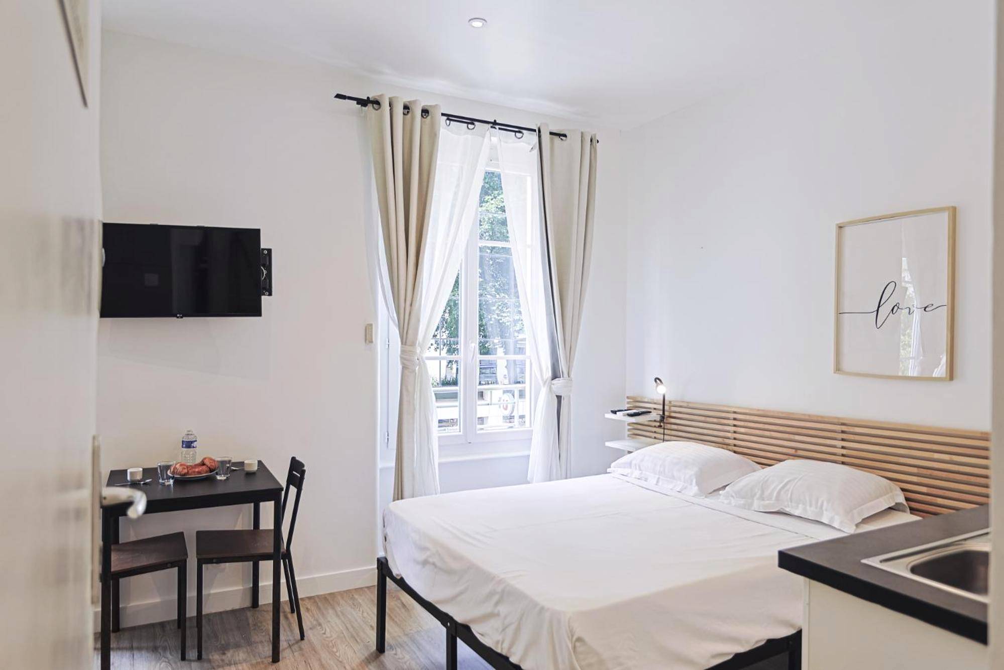 Photo du logement - LES BULLES DE MONA - Zen - Spa - Clim - Lyon