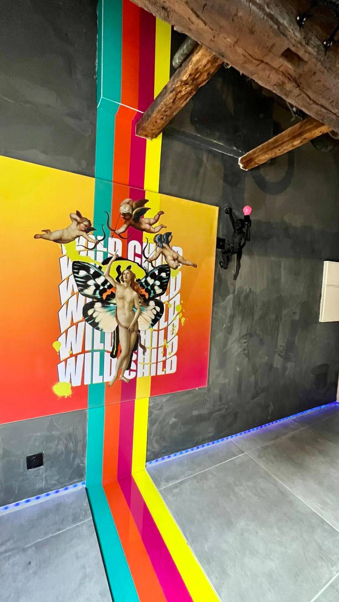 Photo - Capsule Art Déco - Jacuzzi - Netflix - Home Cinéma - Arcade de jeux & Nintendo switch - 2 chambres - Filet suspendu