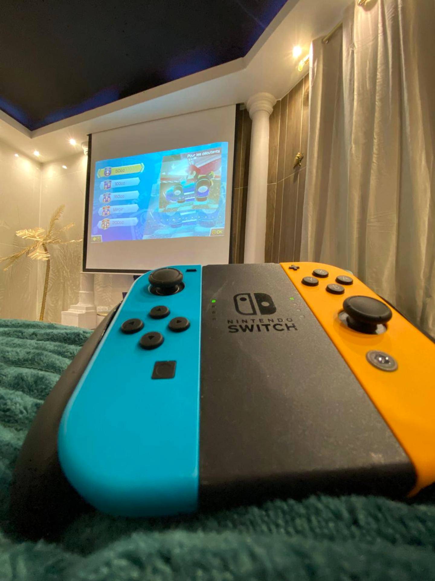 Photo - Capsule Egypte - Jacuzzi - Sauna - Billard - Netflix & Home cinéma - Nintendo switch & jeu -  - Valenciennes