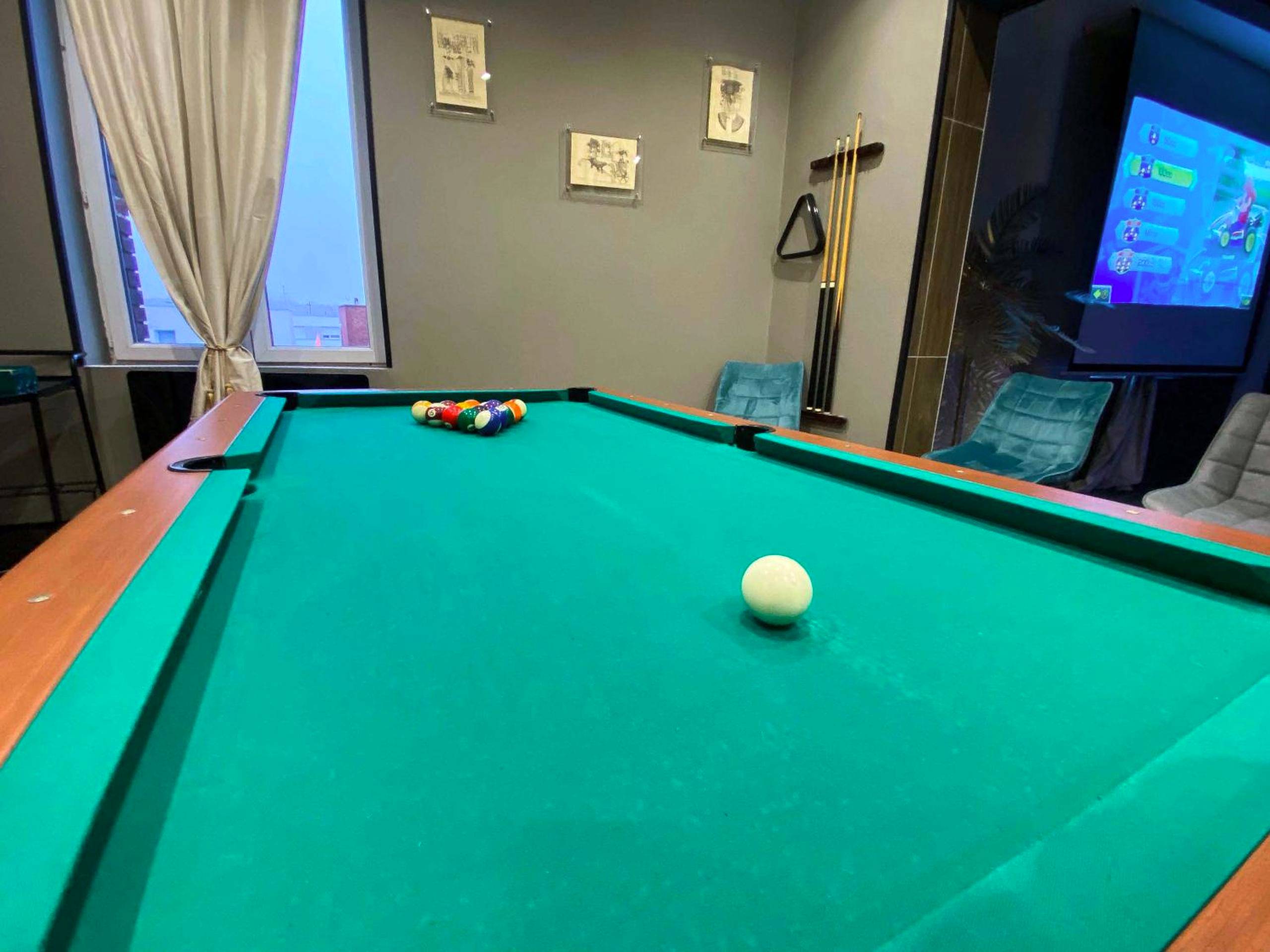 Photo du logement - Capsule Egypte - Jacuzzi - Sauna - Billard - Netflix & Home cinéma - Nintendo switch & jeu -