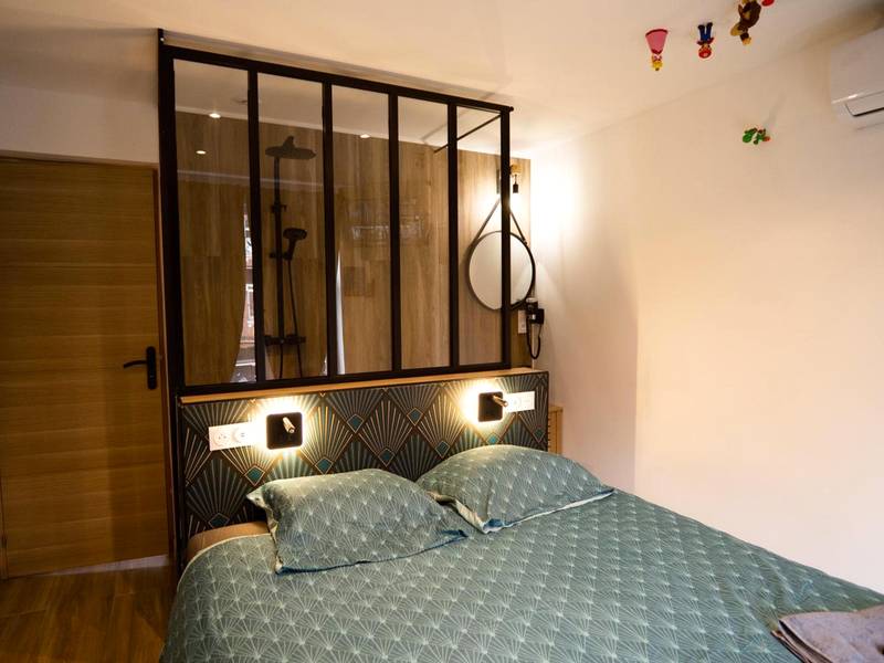 Photo du logement - Capsule Luna Park - Jacuzzi - Sauna - Jeux & Arcades - Billard - Netflix & Home cinéma -