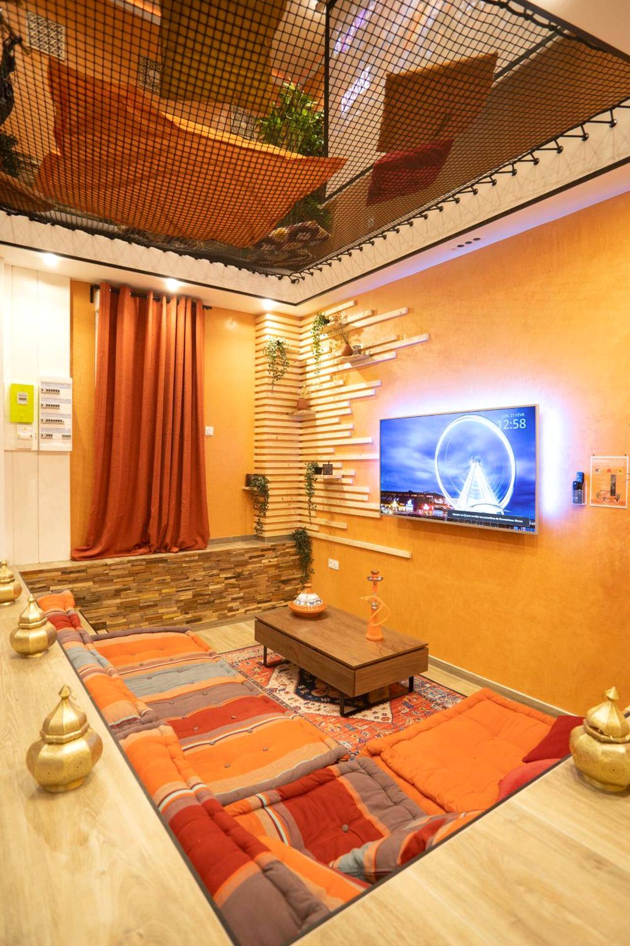 Photo du logement - Capsule Marrakech I Chicha I Sauna I Balnéo I Console PS5 I Cinéma