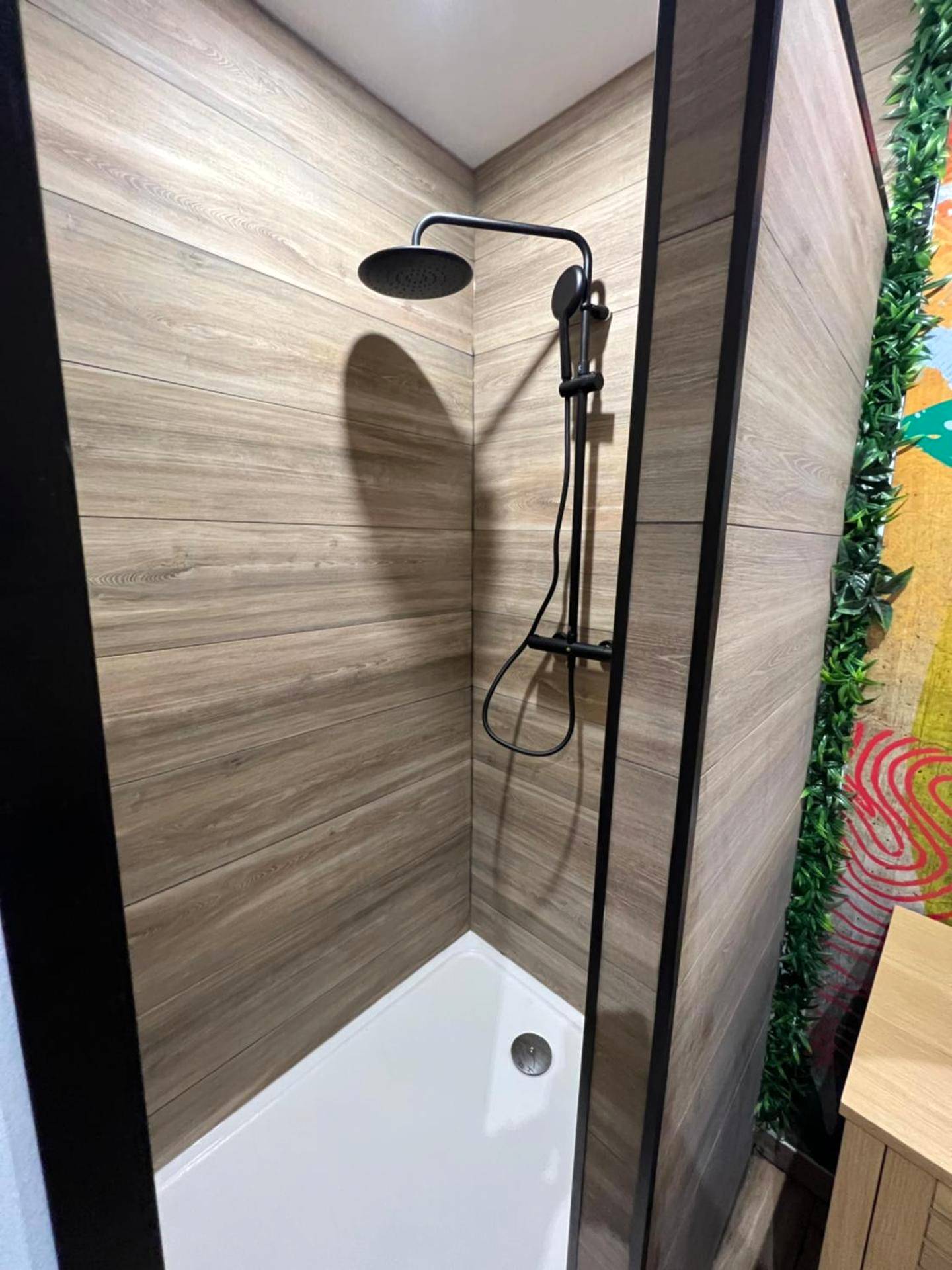 Photo du logement - Capsule Safari - Jacuzzi - Nintendo Switch - Netflix & Home cinéma - Pouf géant - Filet suspendu - Douai