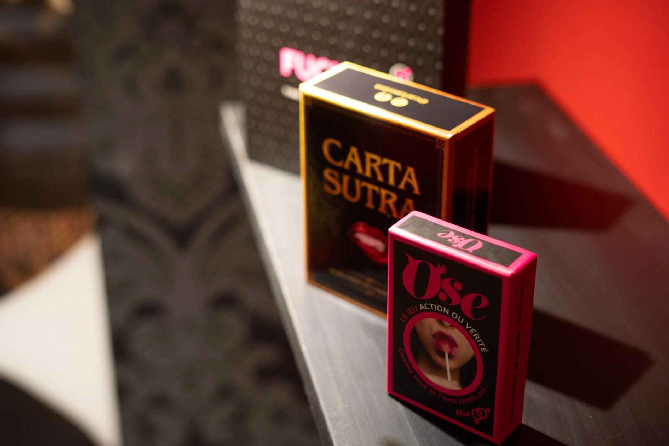 Jeux de cartes érotiques pour couples - Capsule Secret - Jacuzzi - Netflix & Home cinéma - Jeux de couple - Barre de...