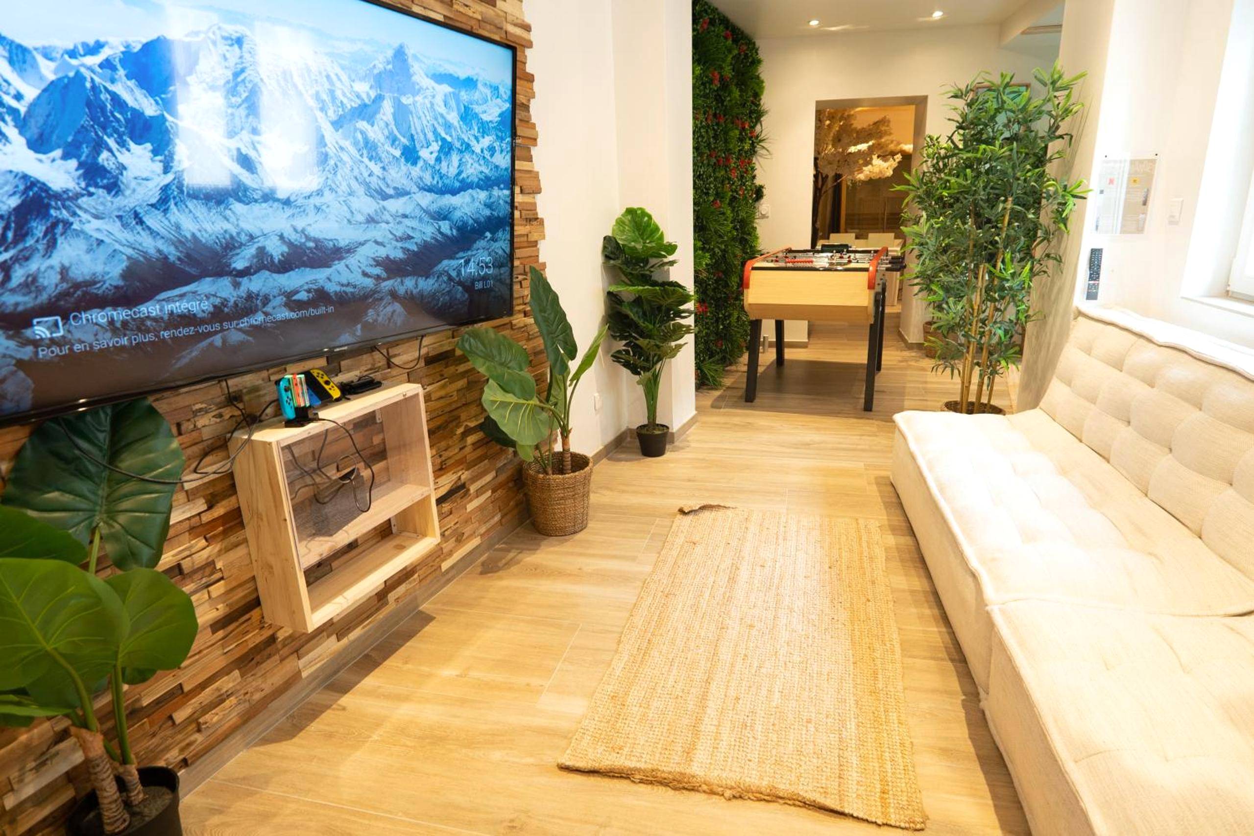 Photo du logement - Capsule Thailande I Sauna I Balnéo I Console I jeux en bois I Cinéma I cour intérieure