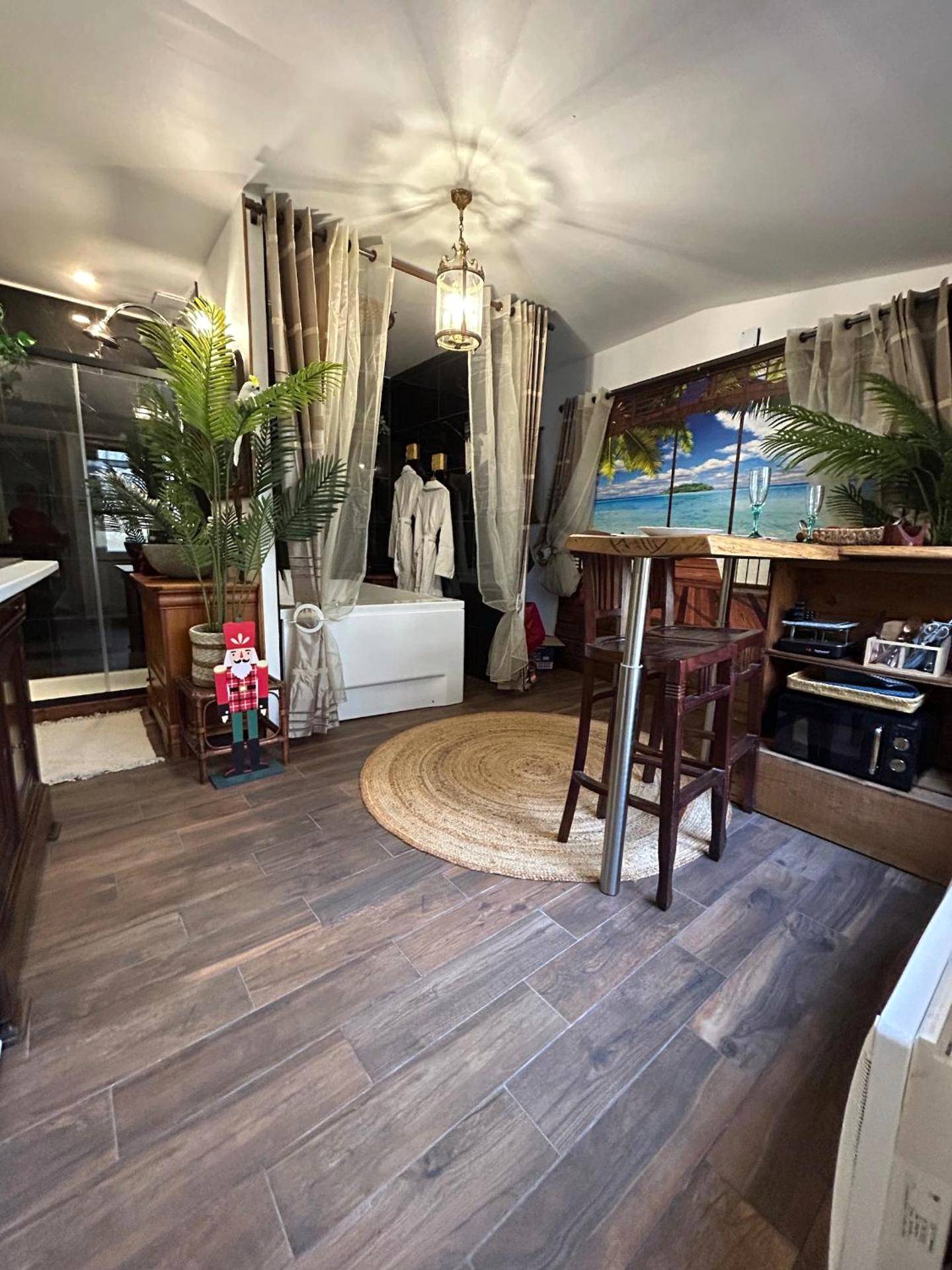 Photo du logement - La Casa d'Ailleurs BERRY SEJOURS