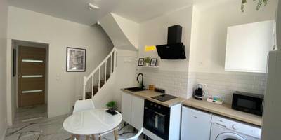 Cuisine équipée avec coin repas et lave - linge - CASA DOLCE