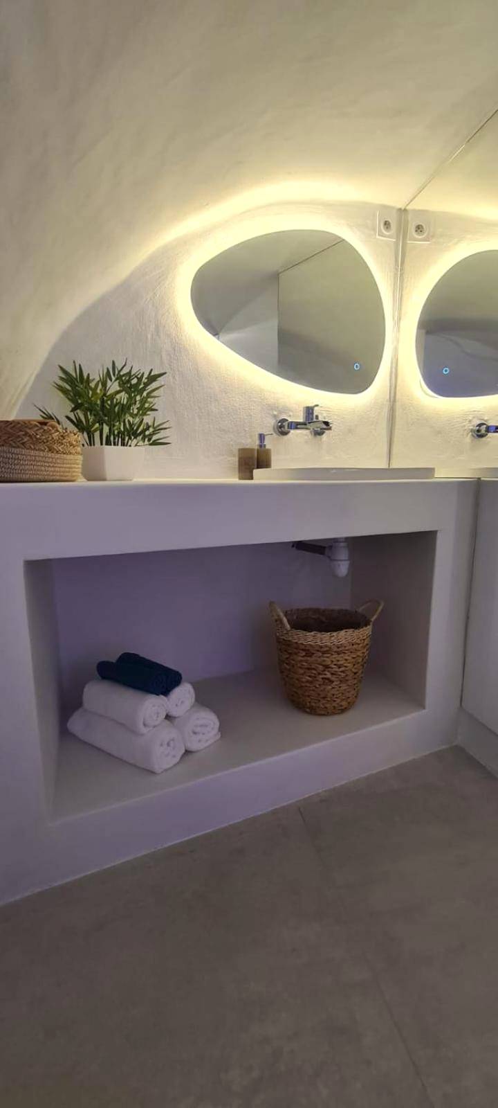 Photo du logement - Loveroom La Cesarine Jacuzzi privé - Mougins