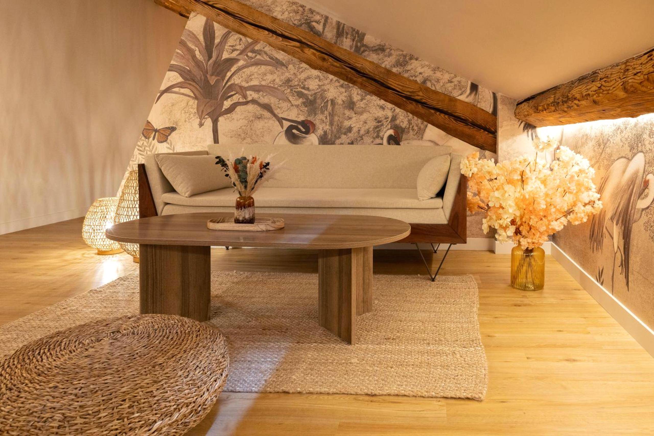 Photo du logement - CEVA Suite Sakura - Jacuzzi & Cinéma Centre ville - Saint - Étienne