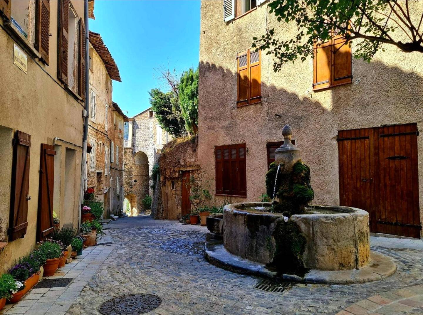 Photo du logement - LOVEROOM "Des Chaines Les Passions" - Bargemon