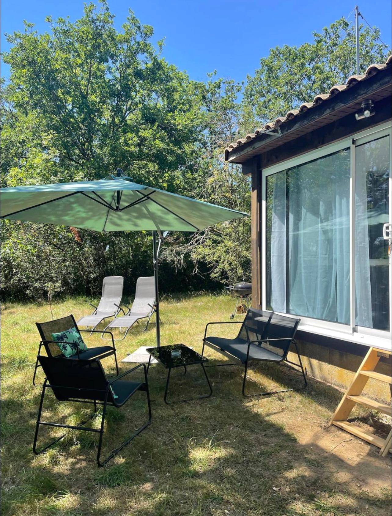 Photo du logement - Charmant chalet cocooning avec Jacuzzi - Châteauroux