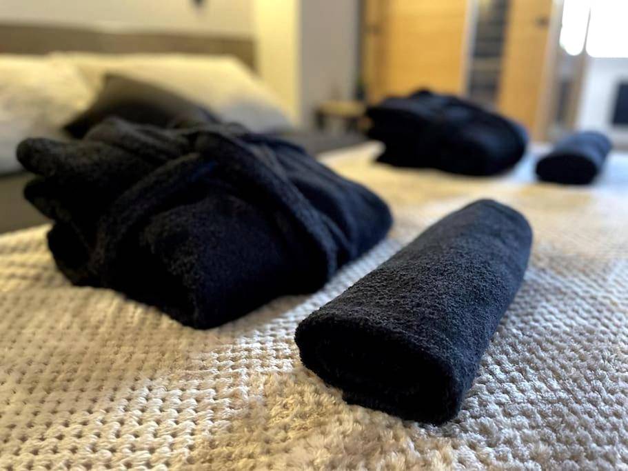 Photo du logement - Love Room Le Chalet / Jacuzzi / Sauna - Château - Landon