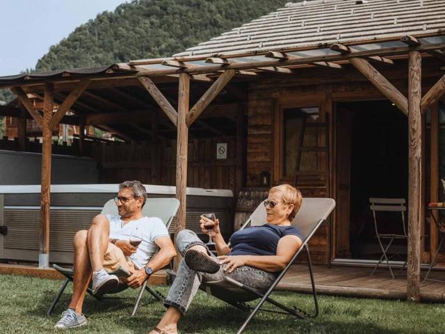 Detail du logement - Chalet SALOON avec SPA privatif