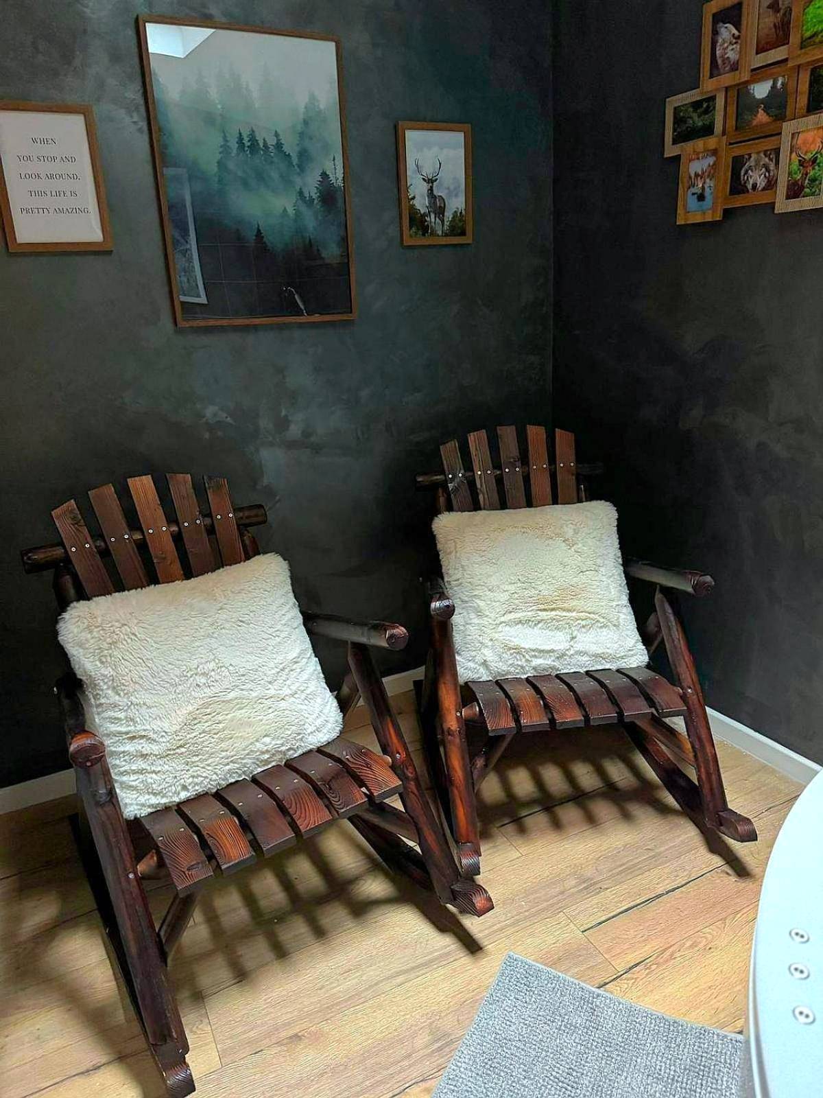 Photo du logement - Le chalet romantique, SPA, Écran cinéma, Lit king size, day use, 10 min centre