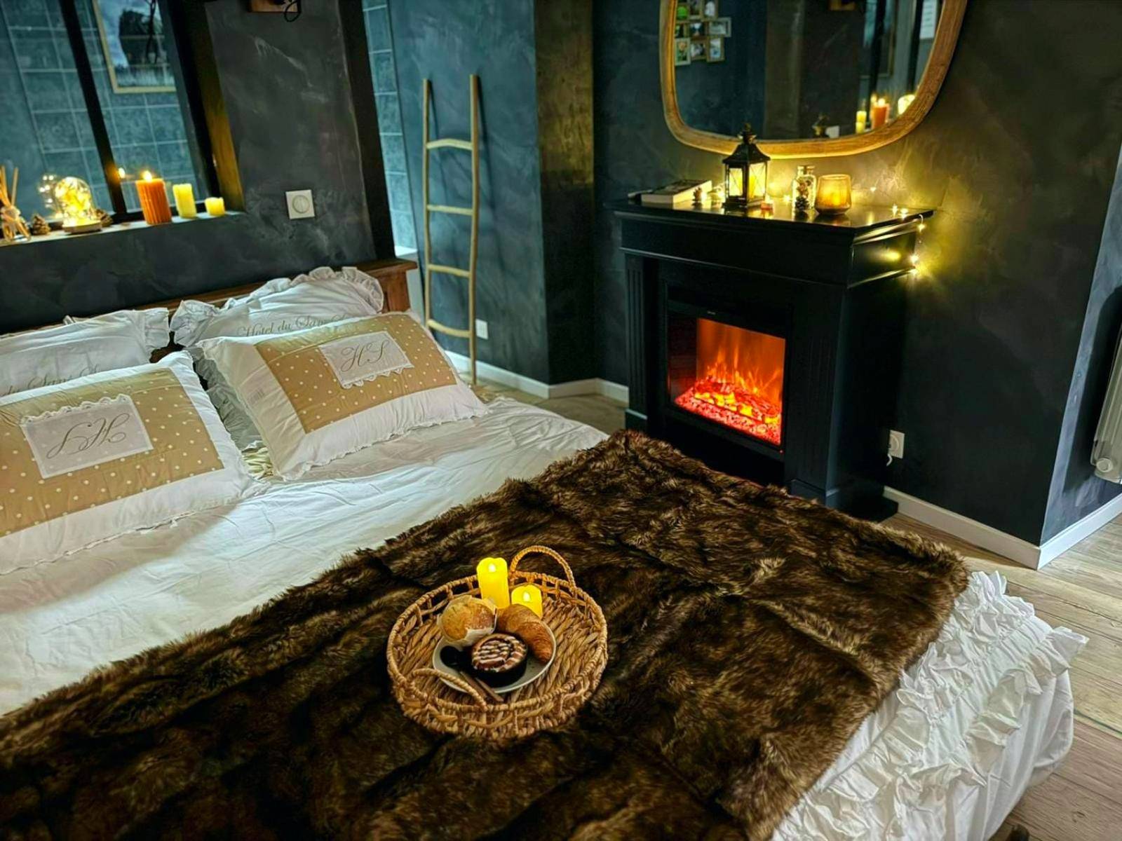 Photo du logement - Le chalet romantique, SPA, Écran cinéma, Lit king size, day use, 10 min centre - Amiens