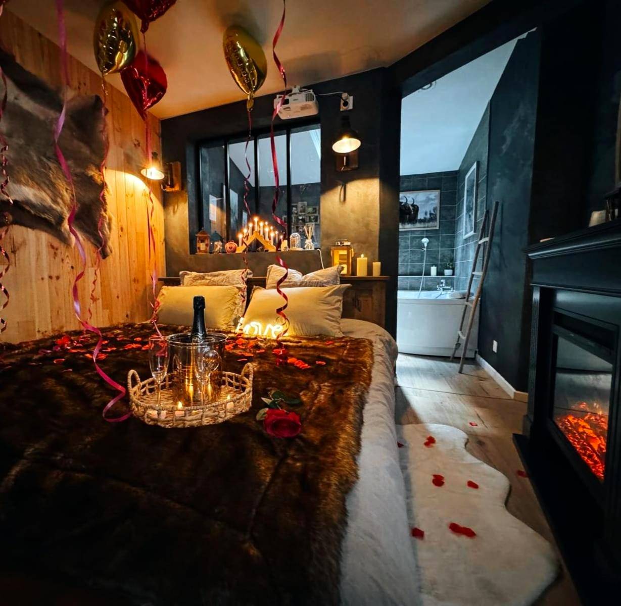 Photo du logement - Le chalet romantique, SPA, Écran cinéma, Lit king size, day use, 10 min centre - Amiens