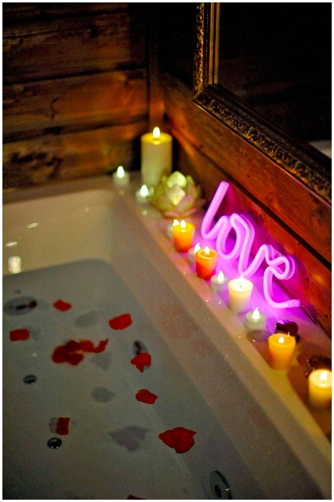 Photo du logement - Le Chalet romantique, SPA XXL, Écran cinéma, Lit king size, cascade d'eau