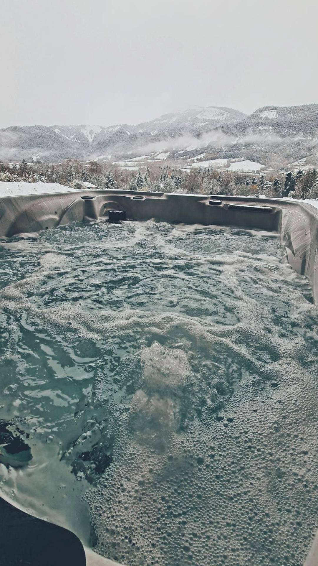 Spa privatif extérieur en hiver - Charda Spa