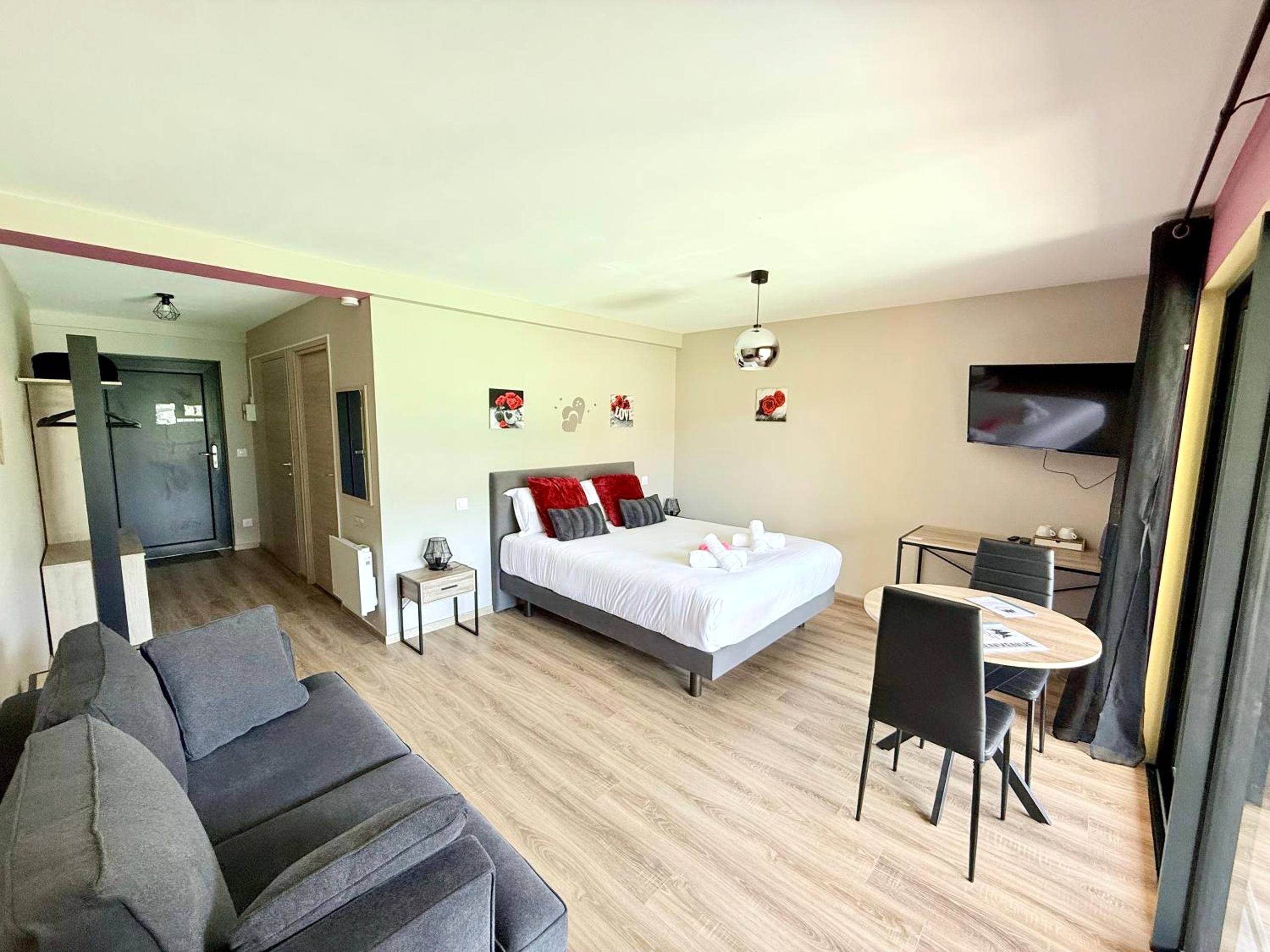 Photo du logement - Charda Spa - Seyne