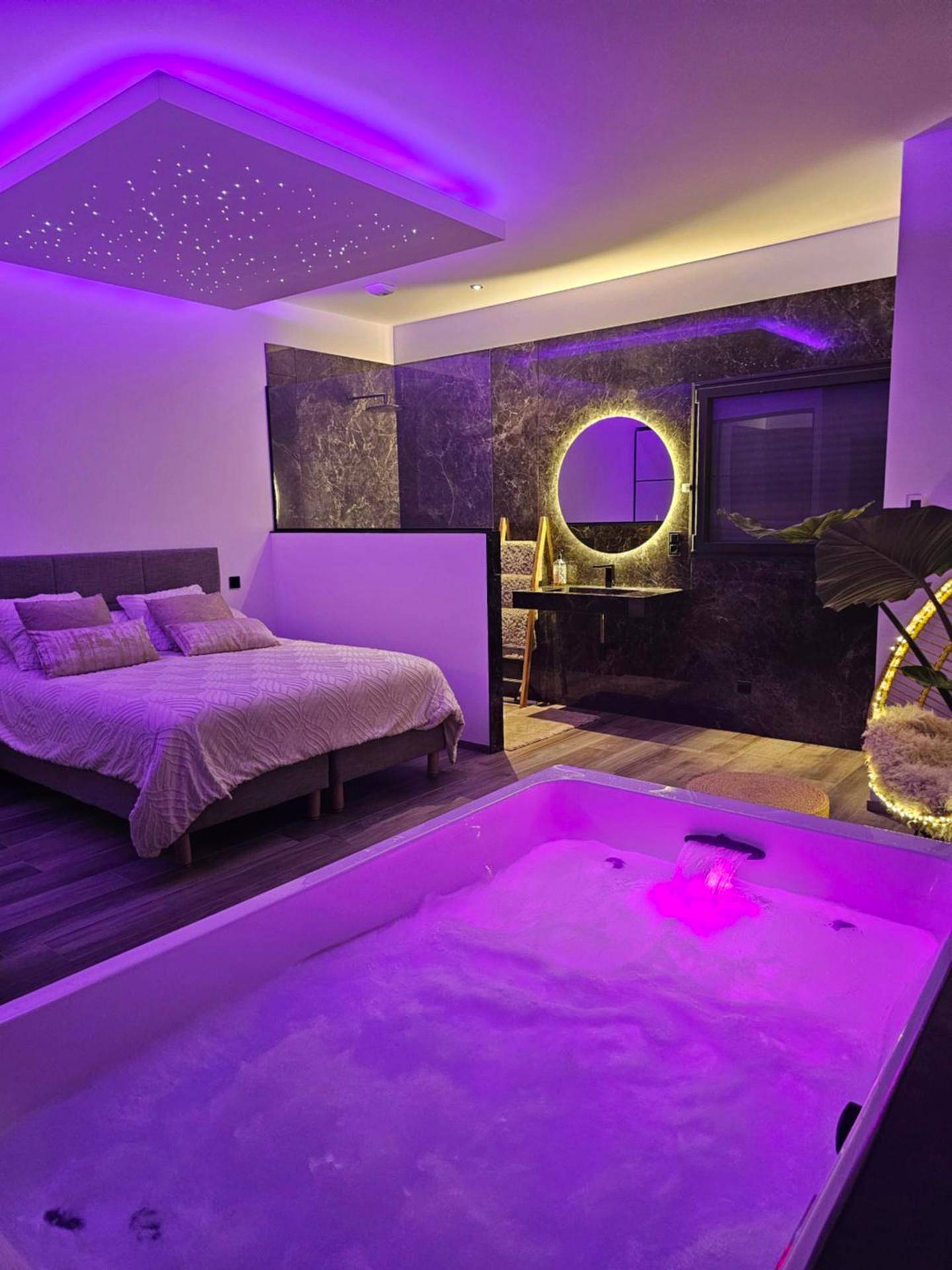 Vue du logement - Love Room La Ciotat - Suite jacuzzi privé neuf Les Charmettes