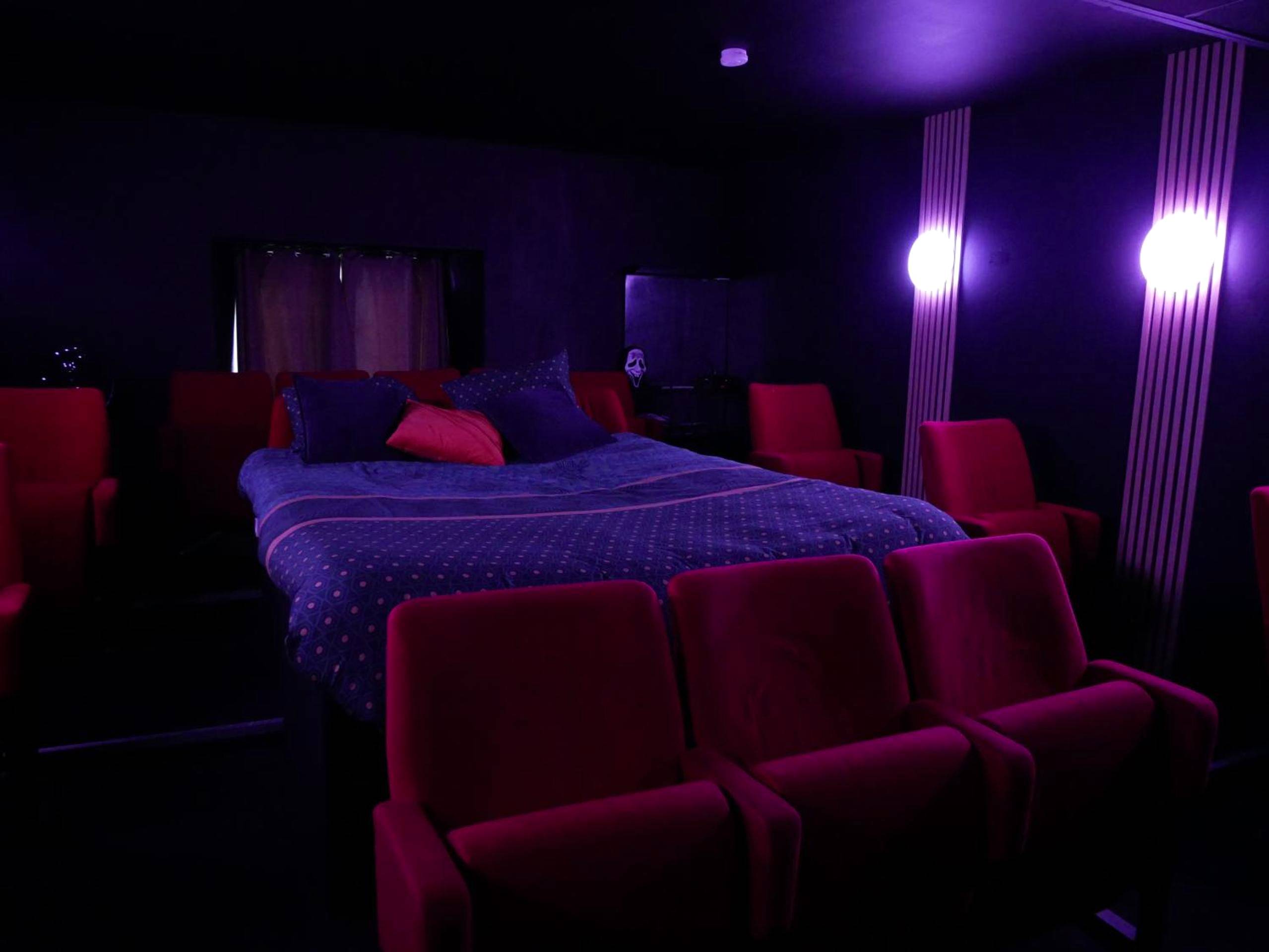 Photo du logement - Cinema Paradiso - Appartement de charme avec Sauna, Hammam, spa