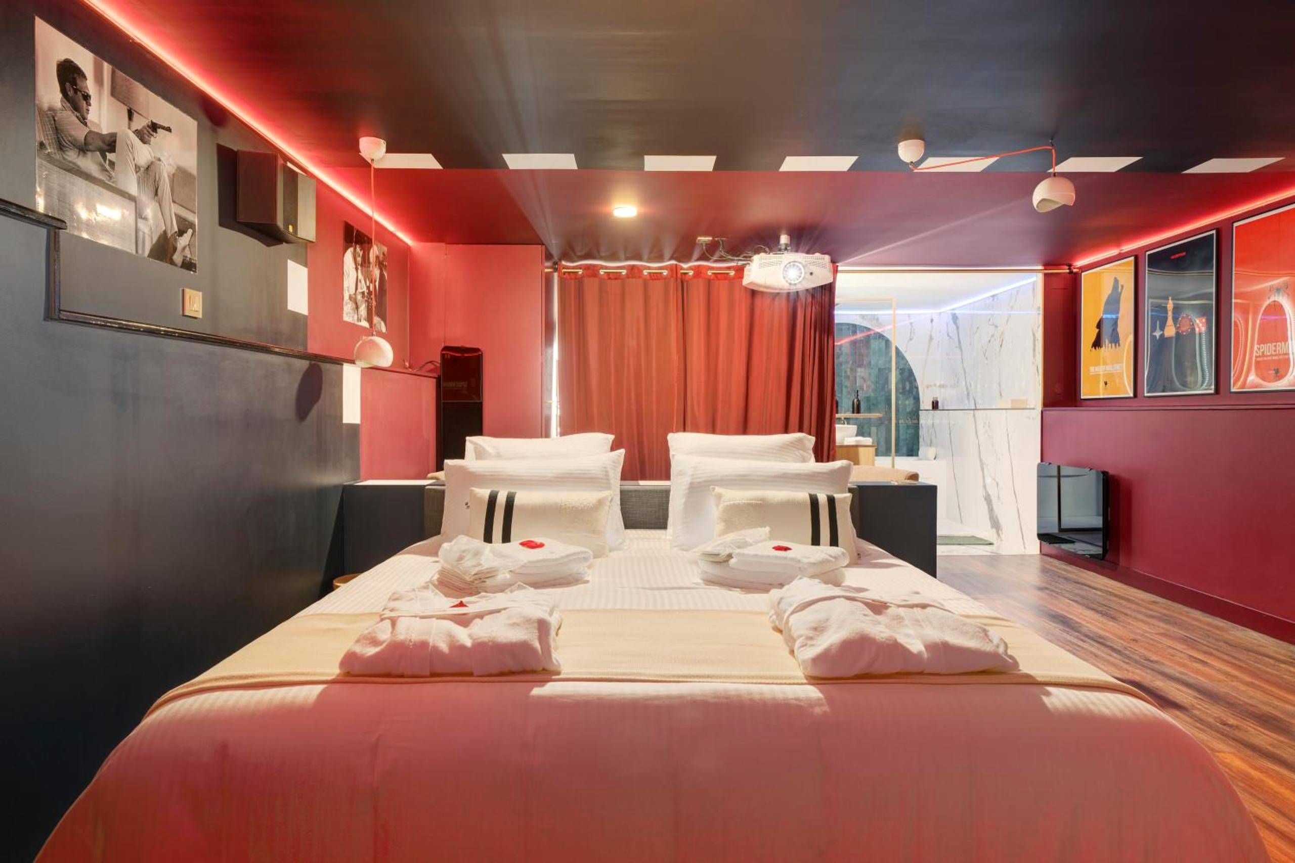 Photo du logement - Cinema Room haut de gamme avec balnéothérapie