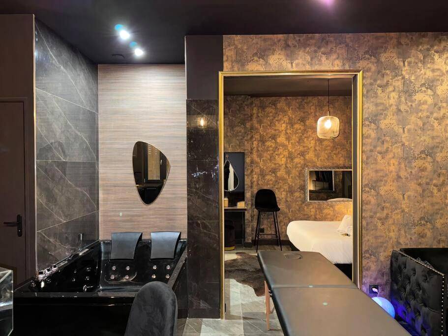 Photo du logement - love Room claire 1