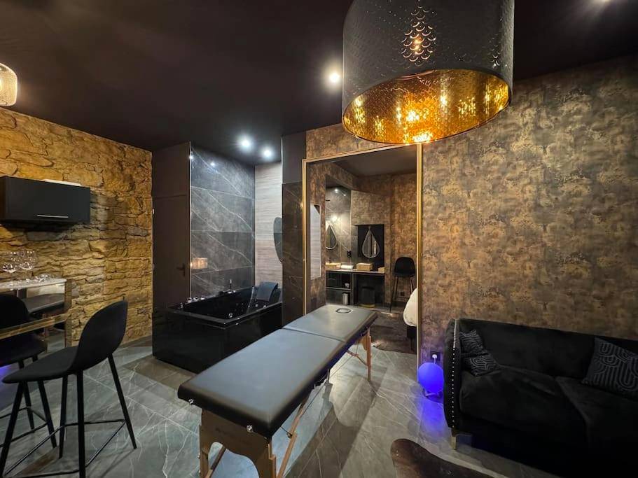 Photo du logement - love Room claire 1