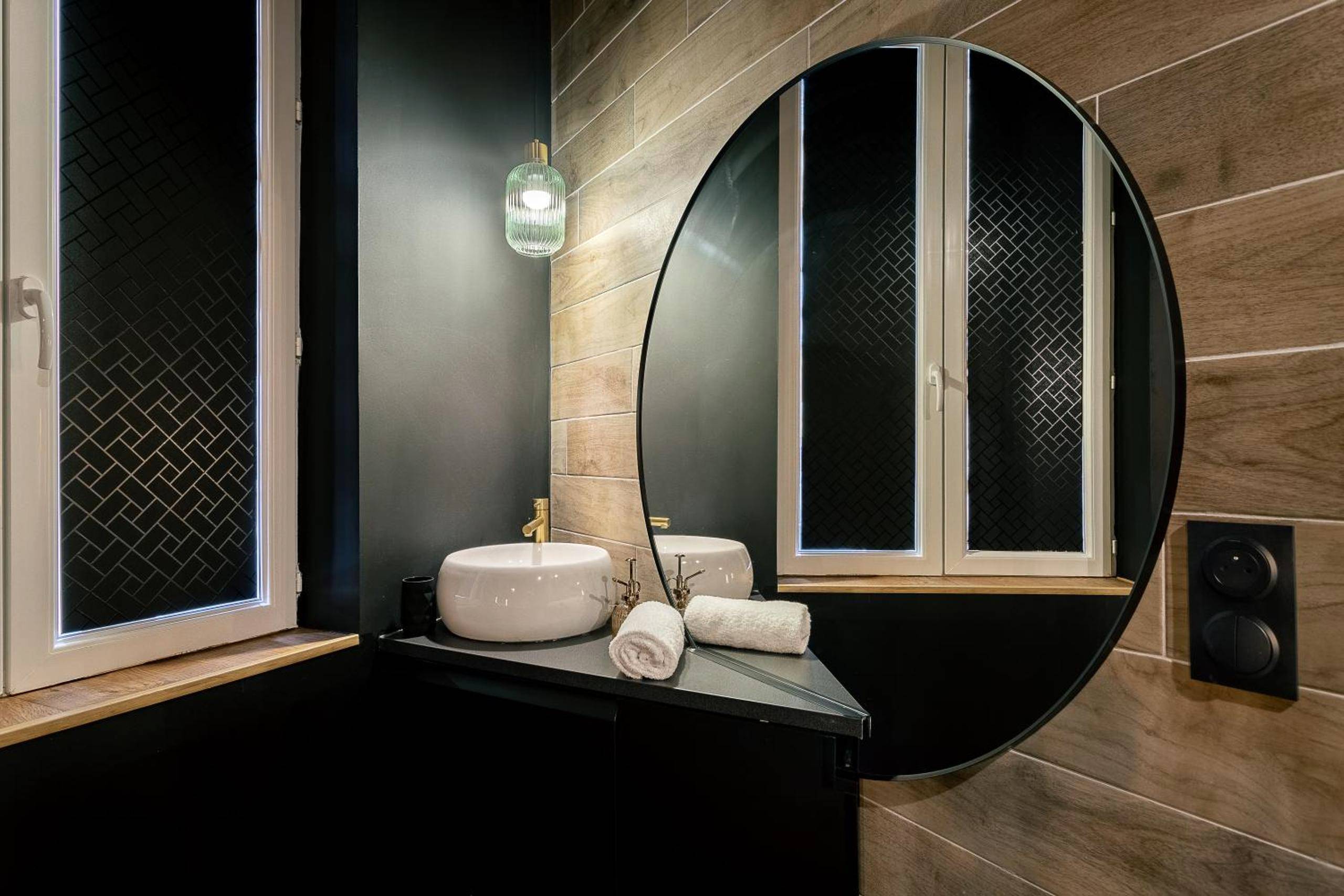 Photo du logement - La Clé - Studi Osé - Clim - Baignoire à Bulles - Wifi