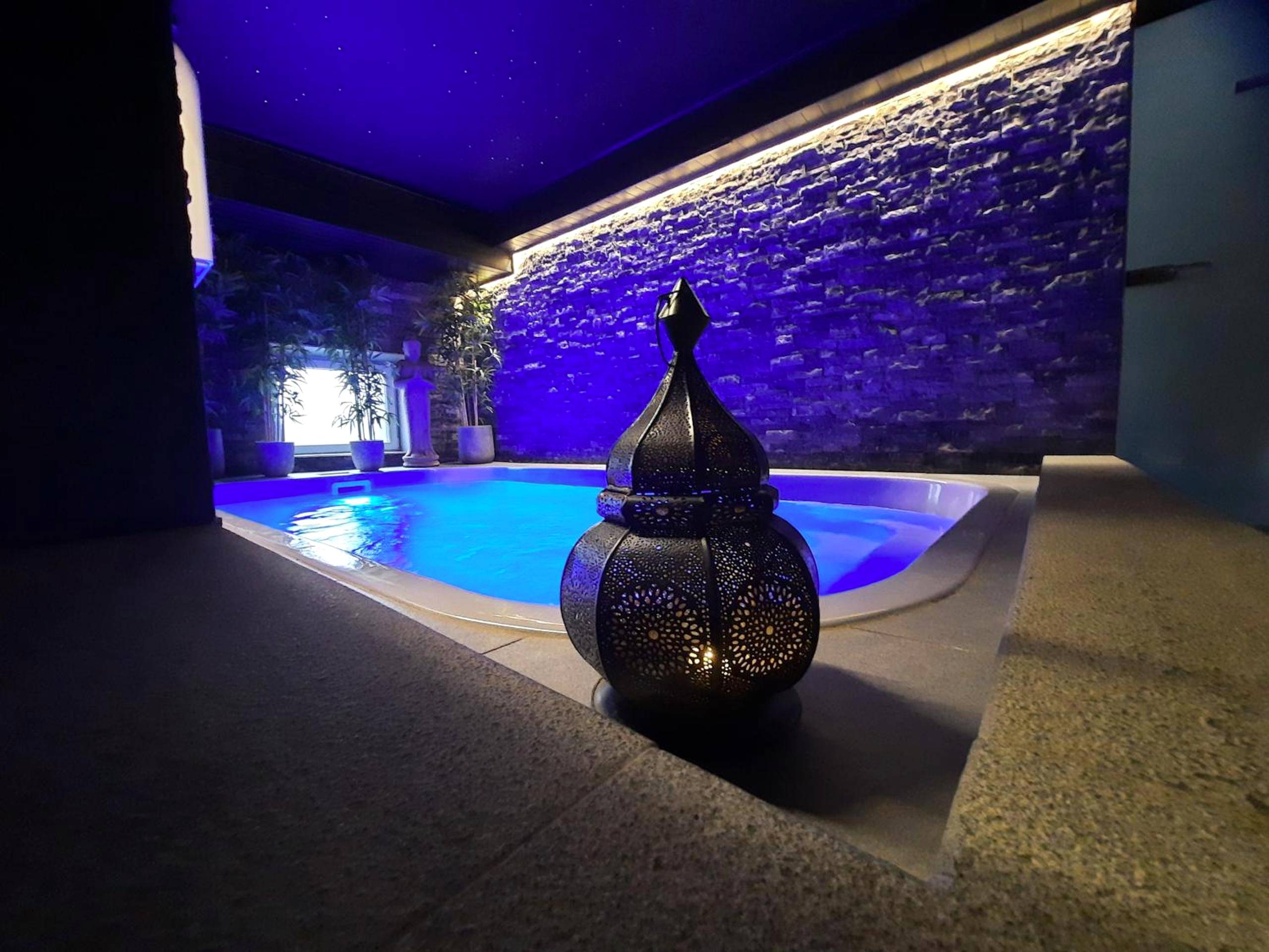 Vue principale - Love Room Chamalières - Le Clos des Thermes