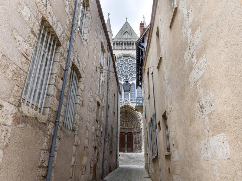 Vue sur la cathédrale depuis la ruelle - Cocon à Bulles Chic vue Cathédrale avec Spa - jacuzzi