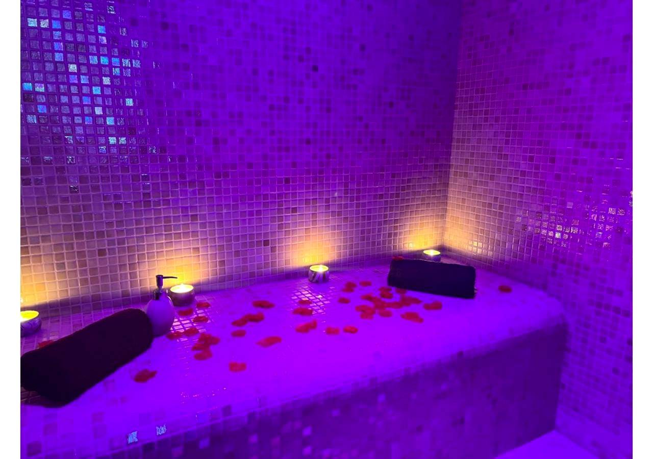 Photo du logement - Cocon détente pour 2 avec hammam et jacuzzi privé Mer Lac