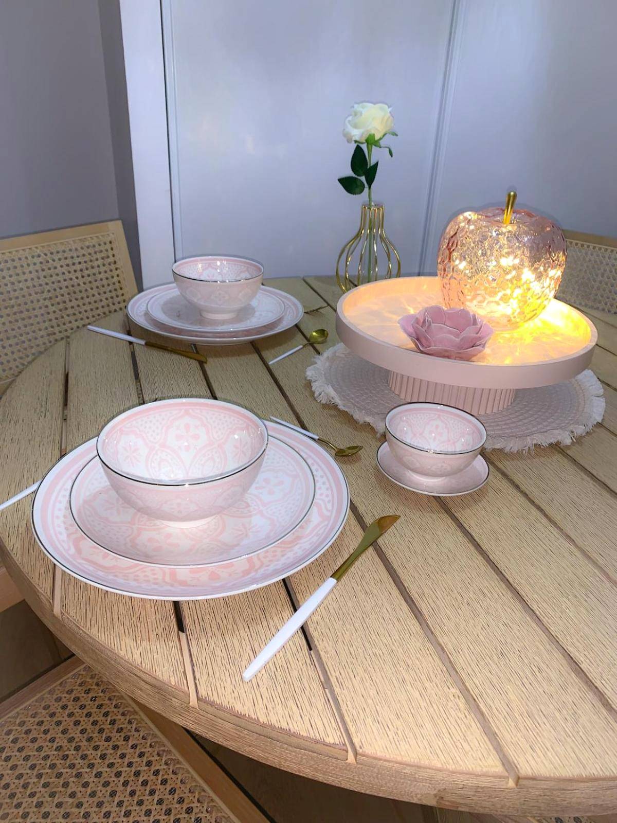 Photo du logement - Le Cocon Rose Jacuzzi privé rêve et Douceur