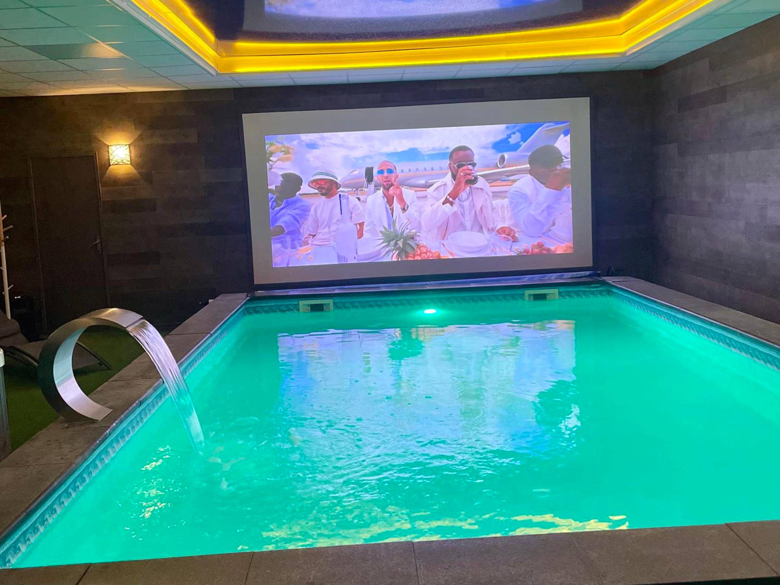 Photo du logement - COCOONING SPA - Gîte avec piscine, jacuzzi, sauna