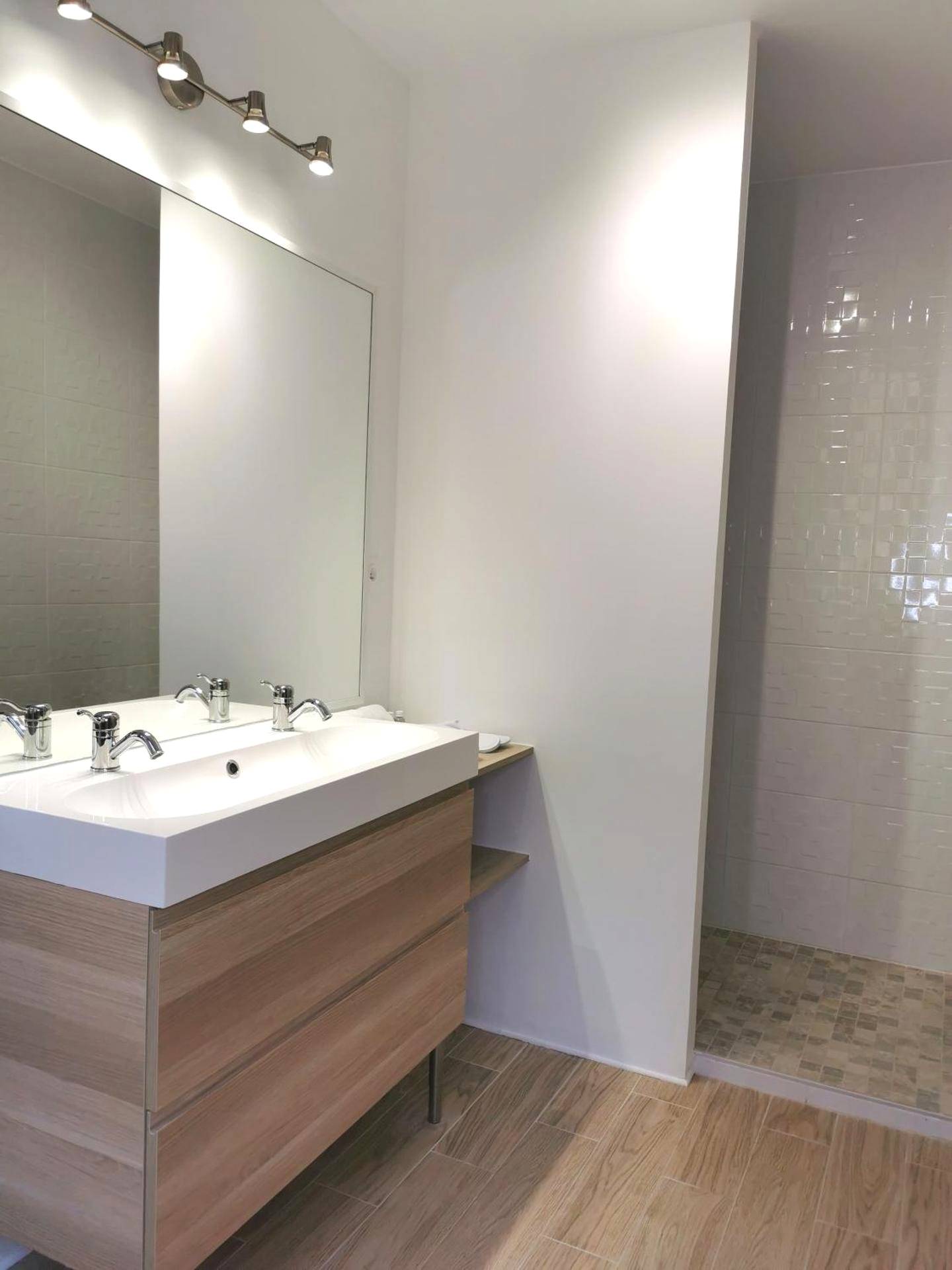 Photo du logement - Ô Cœur de Troyes - Bulles & Spa 4 étoiles - Troyes