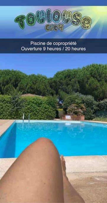 Piscine de copropriété avec vue sur arbres - Un petit coin de Paradis