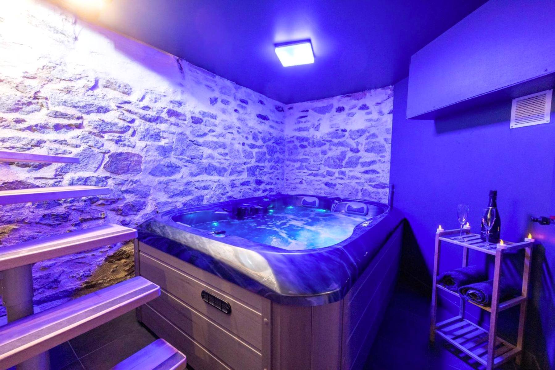 Photo du logement - Cosy Room Jacuzzi Romantique