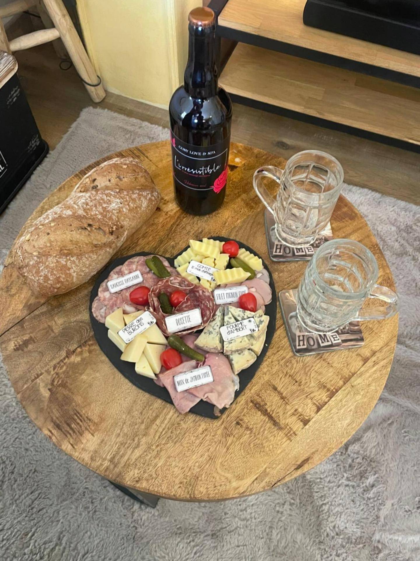 Photo du logement - Cosy Love & Spa Love room avec spa, hammam et sauna privatif - Cemboing