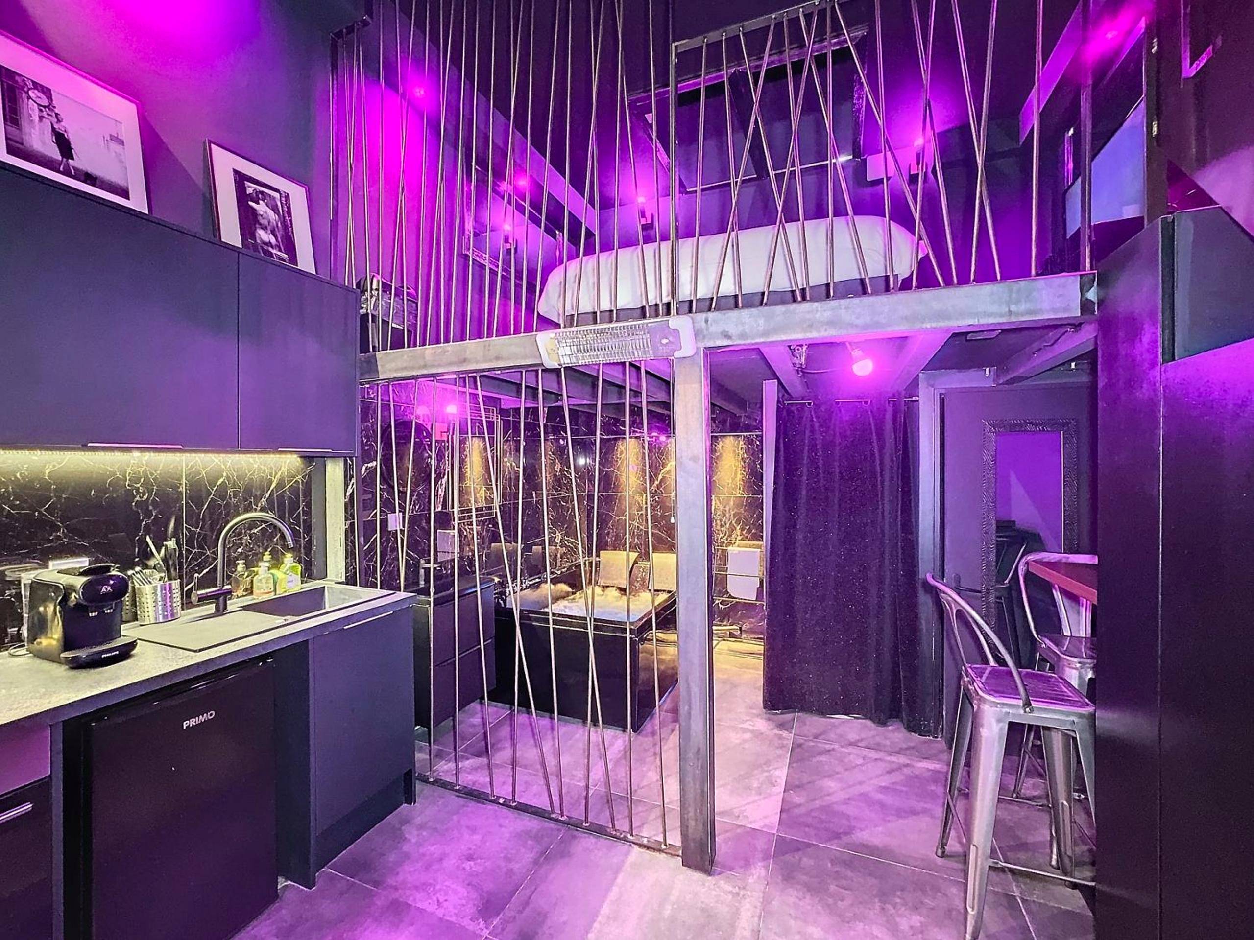 Vue principale - Love Room Villeurbanne - Love Room - Dayan 1
