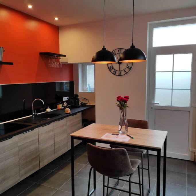Vue du logement - La Demeure d'Ana - Hébergement insolite
