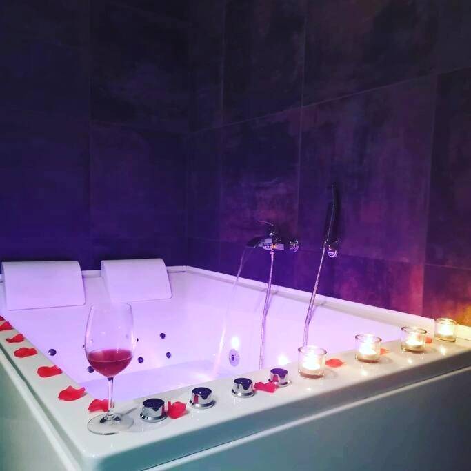 Photo du logement - La Demeure d'Ana - Hébergement insolite - Voncq