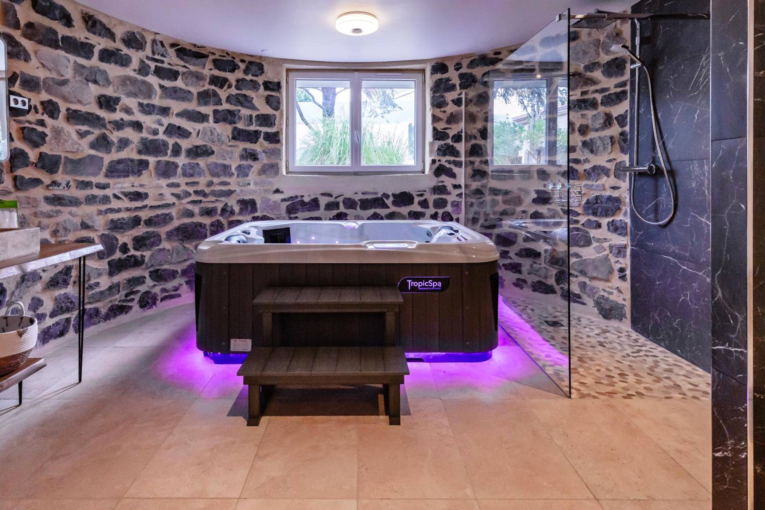 Photo du logement - La demeure des sens avec spa et sauna - Quissac