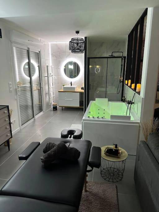 Photo du logement - Le Diamant Secret Love room gîte de charme romantique exceptionnel