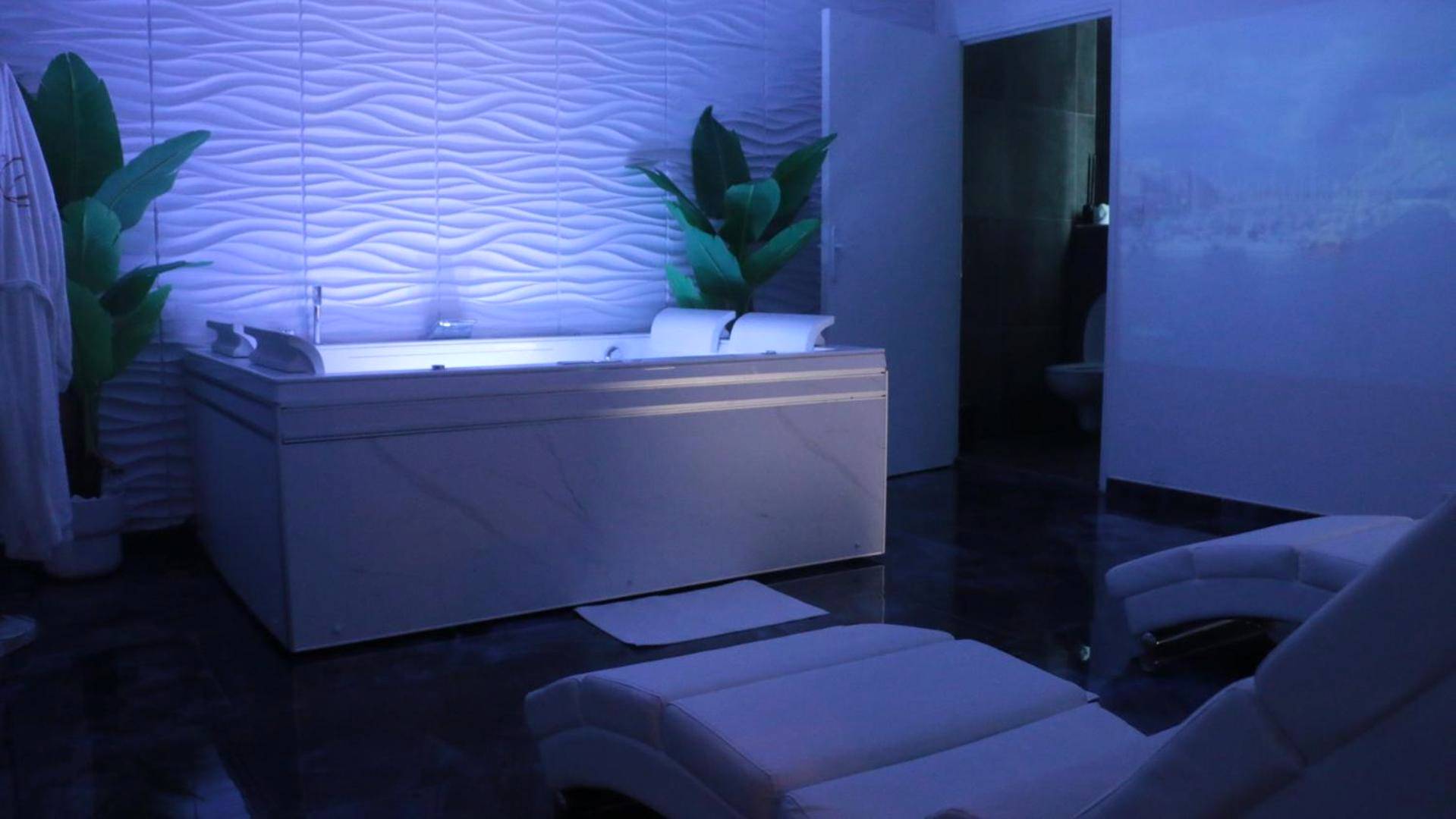 Photo du logement - DIMA SUITE Jacuzzi Privatif