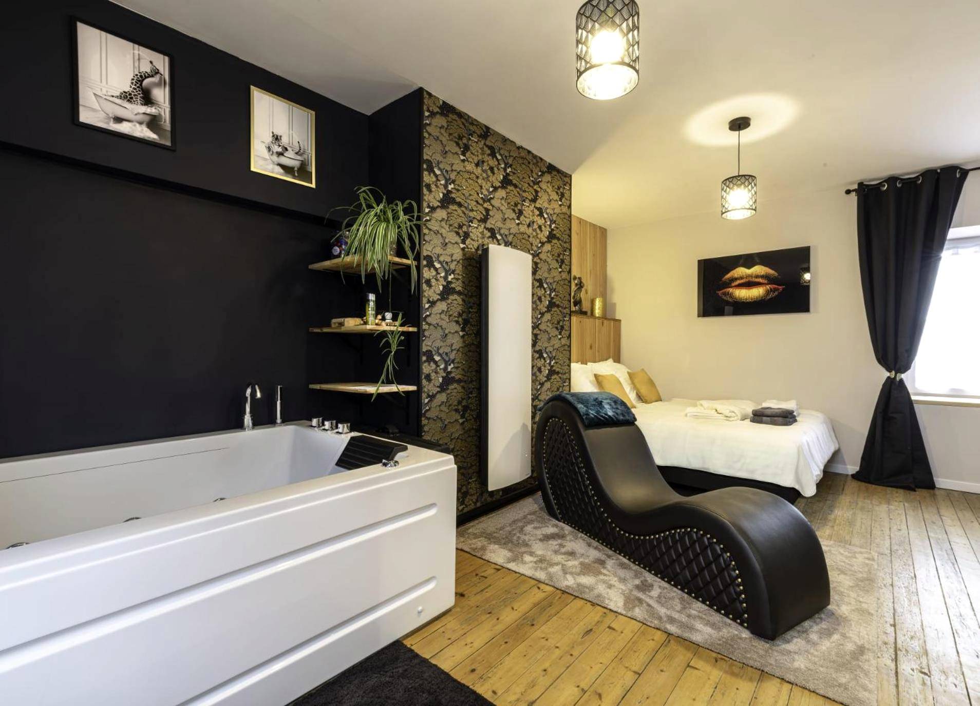 Autre vue interieure - Love Room Troarn - La Discrète - Troarn