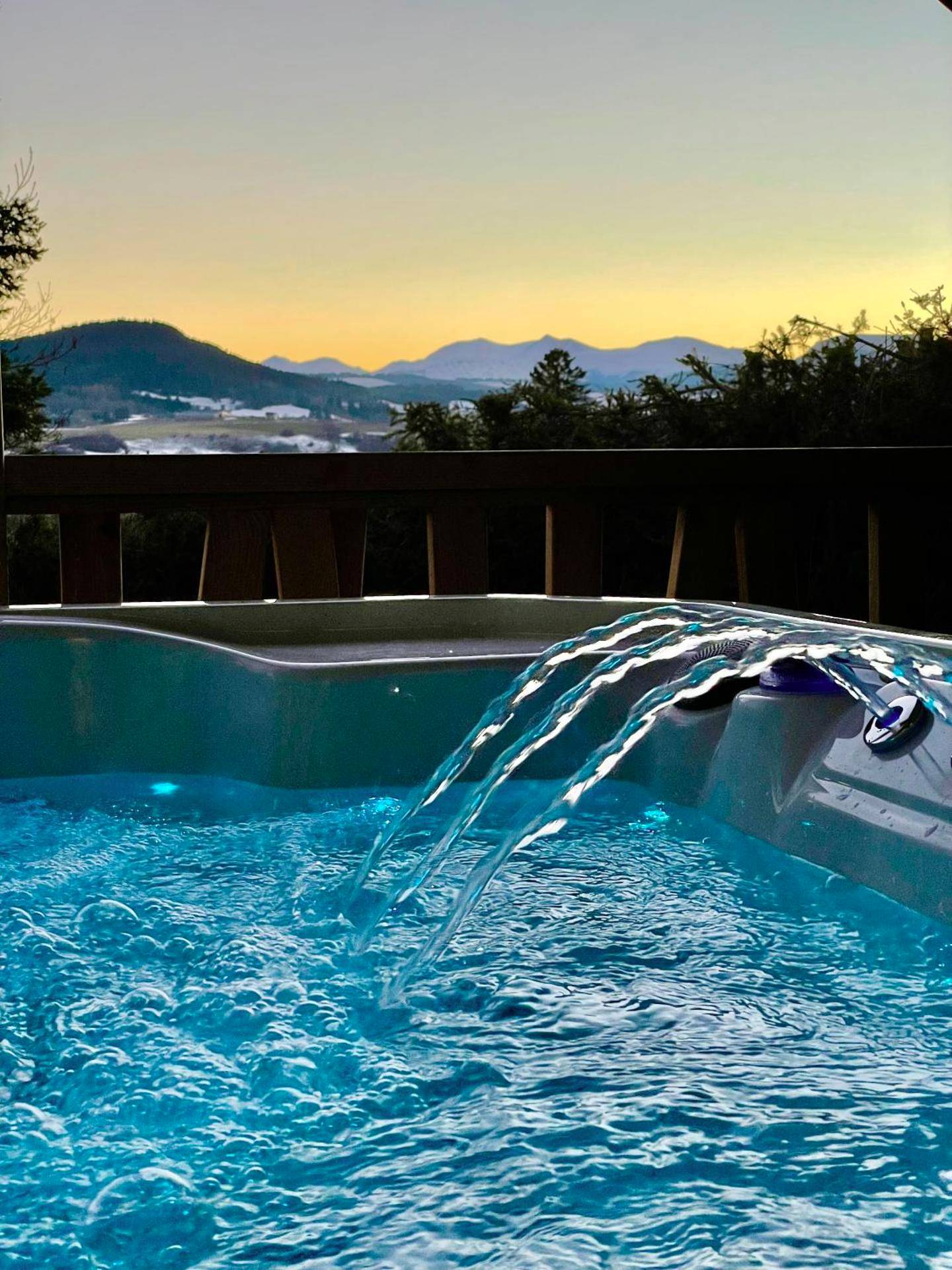 Photo du logement - Domaine les 2 Mondes - Aydat