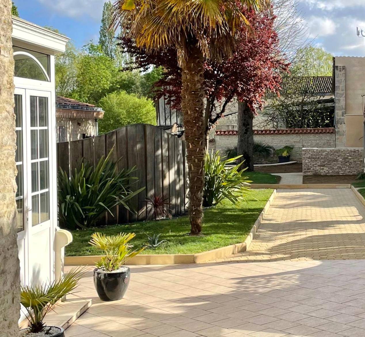 Photo du logement - Domaine de l'Angélique - Loft avec SPA privatif - Marais poitevin entre Niort et La Rochelle