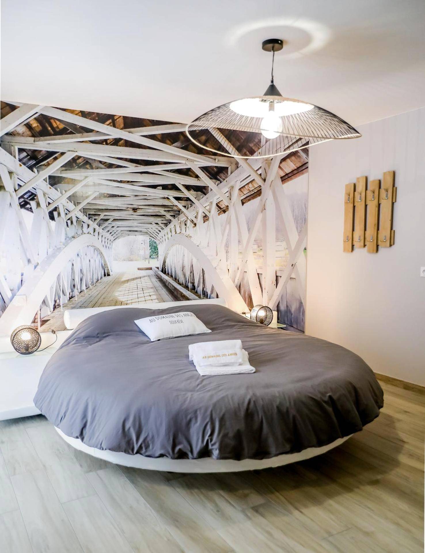 Vue du logement - Au domaine des anges, 3 gîtes luxueux avec Jacuzzi privatif, sauna, mini - piscine, piscine extérieure...