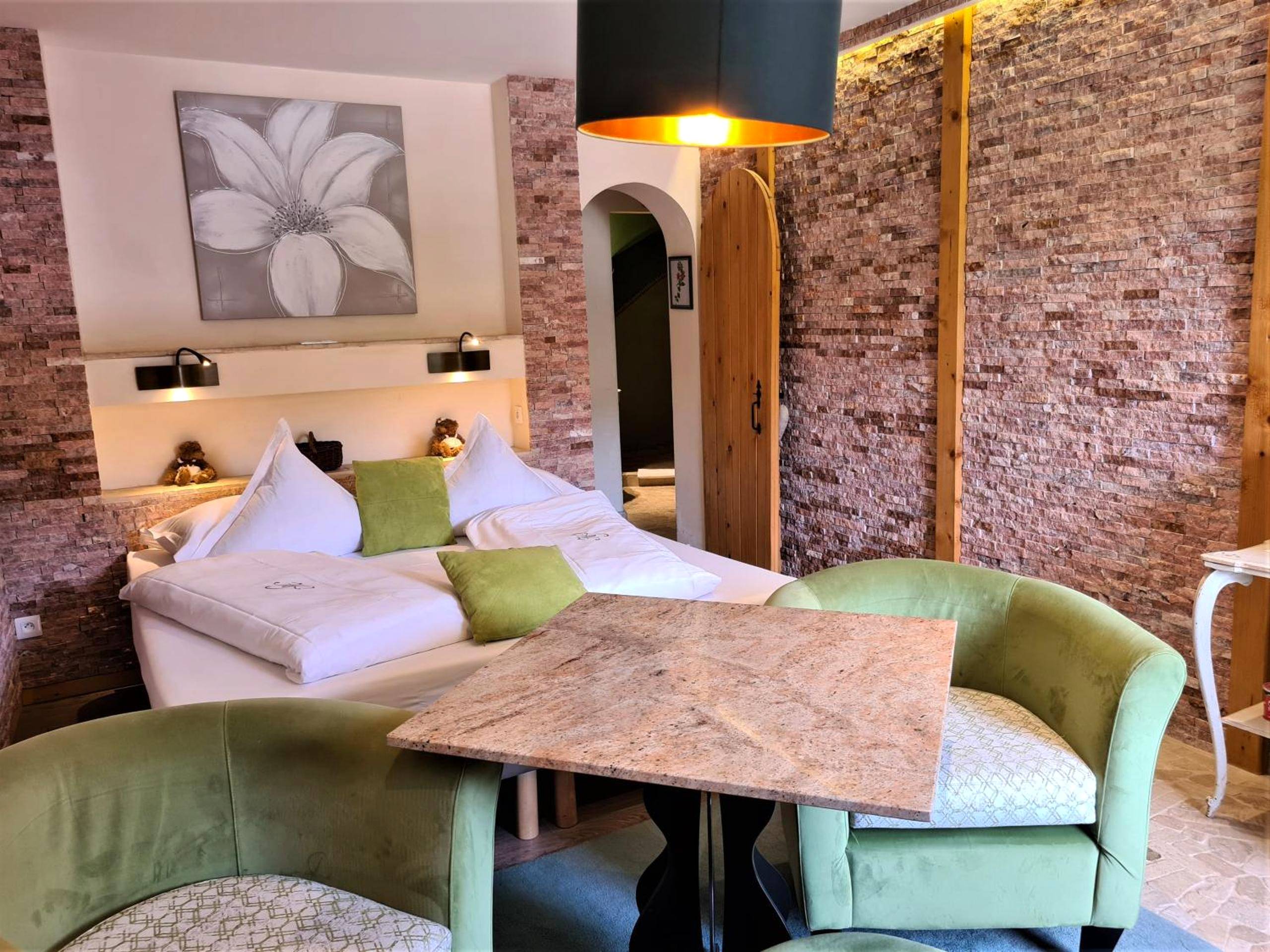 Photo du logement - Domaine du Haut Jardin Hôtel & Chalets Spa Privé