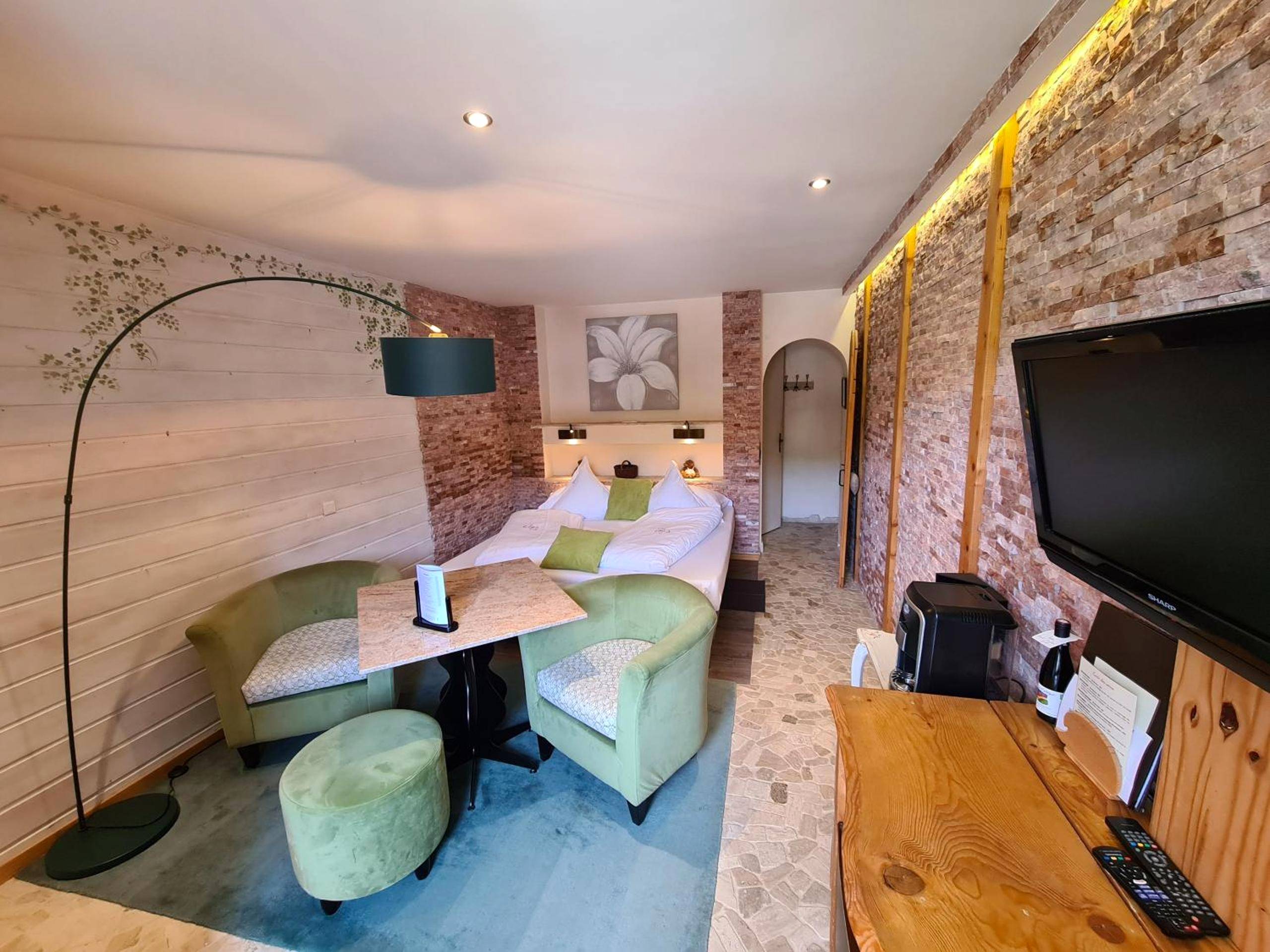 Photo du logement - Domaine du Haut Jardin Hôtel & Chalets Spa Privé